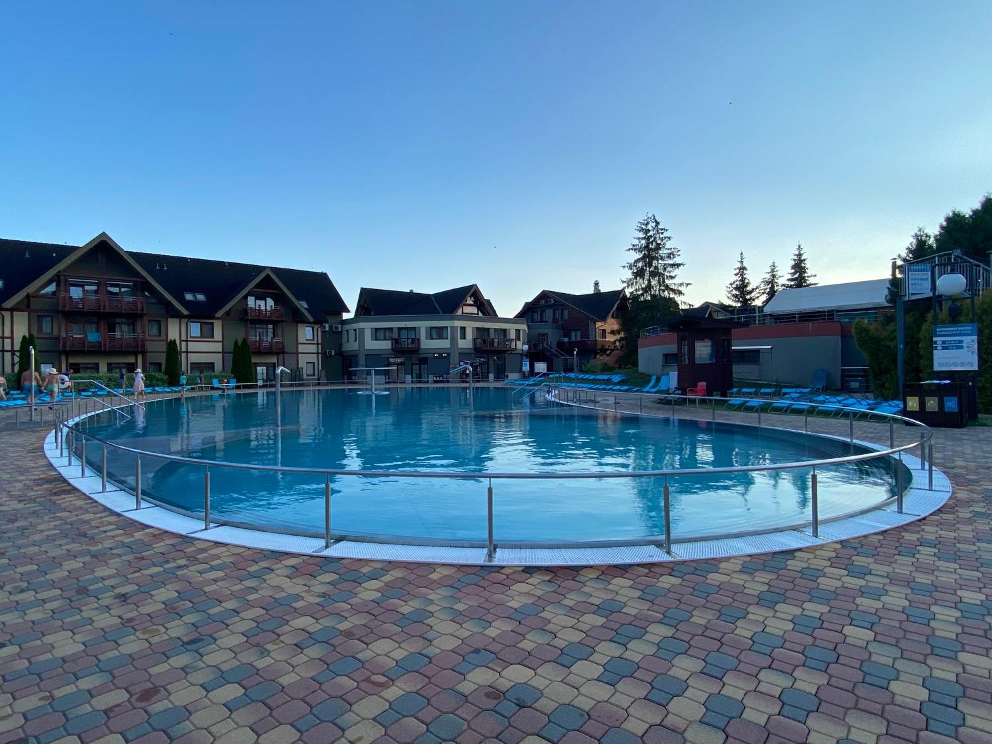 Apartment Family Besenova - Free Swimming Pool Екстериор снимка